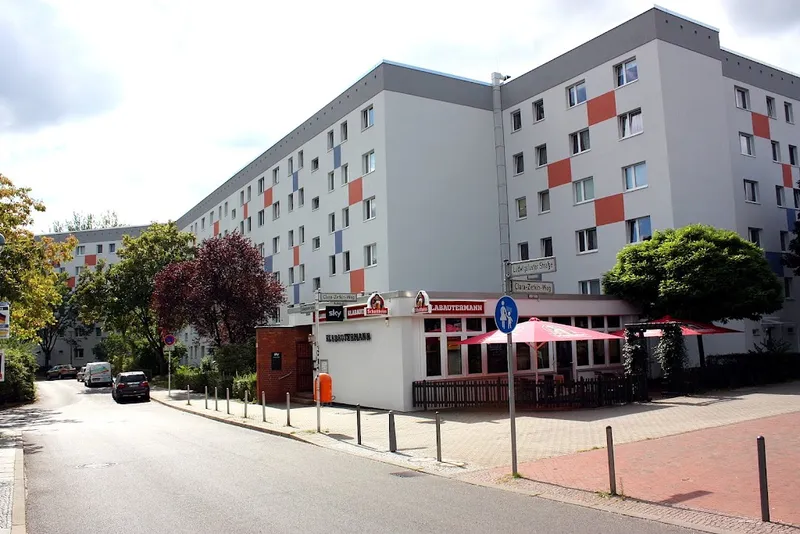 Ludwigsluster Str.  93,  3.OG, RE — photo 1